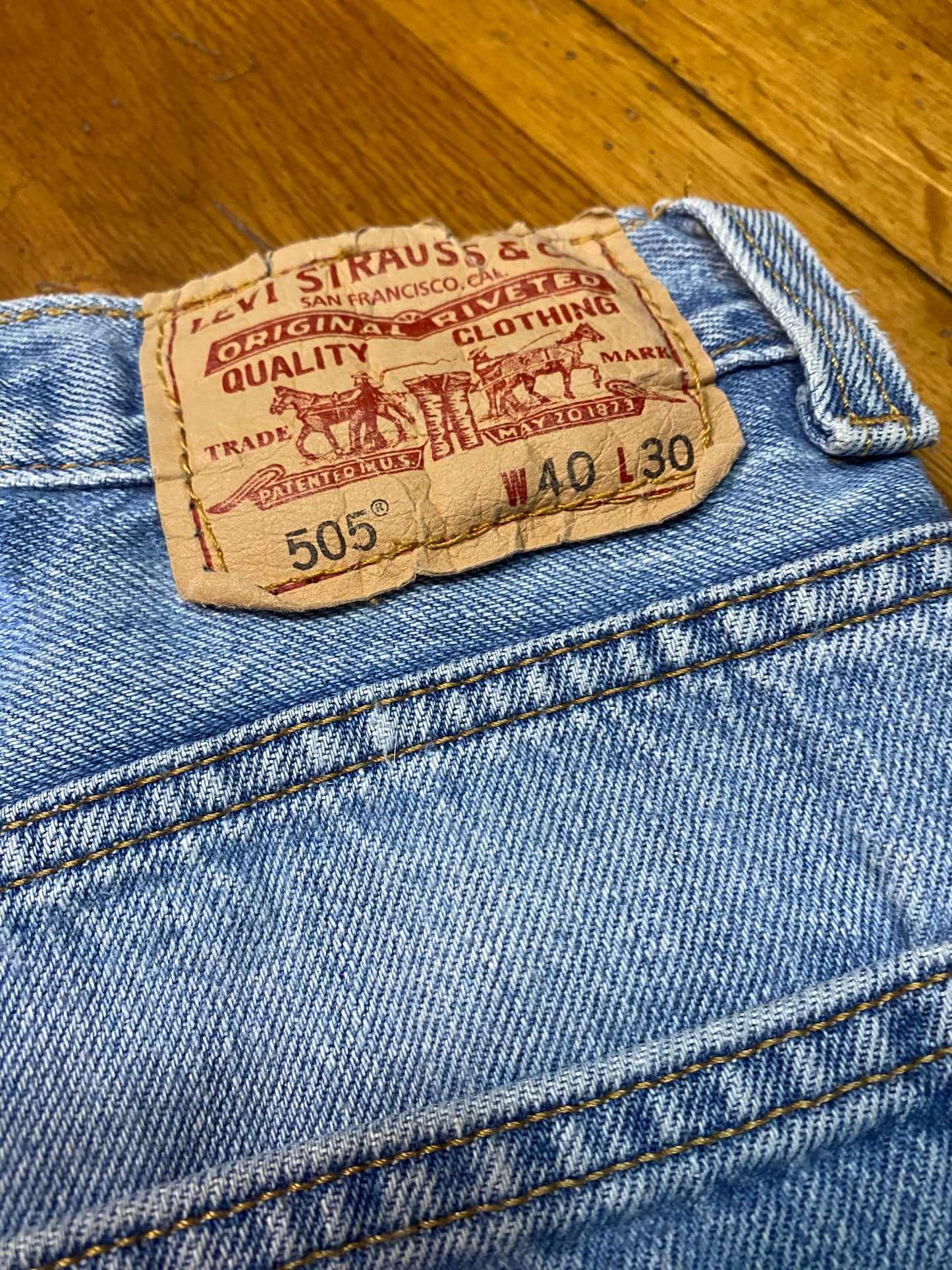 Vintage Levi’s Denim Shorts Sz 6 (A)