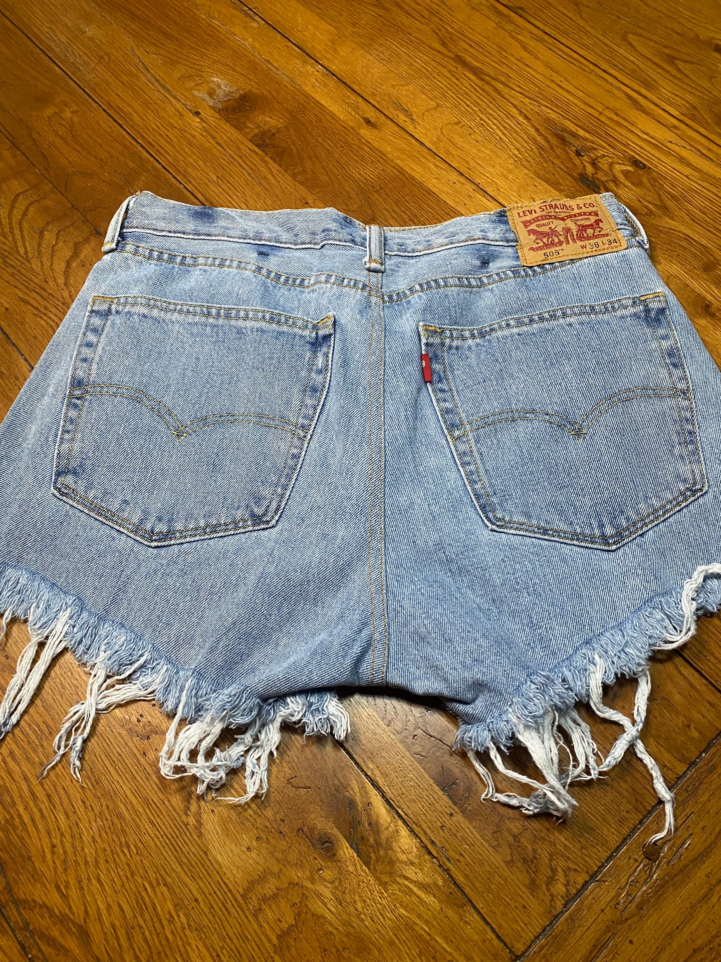 Vintage Levi’s Denim Shorts Sz 8 (A)