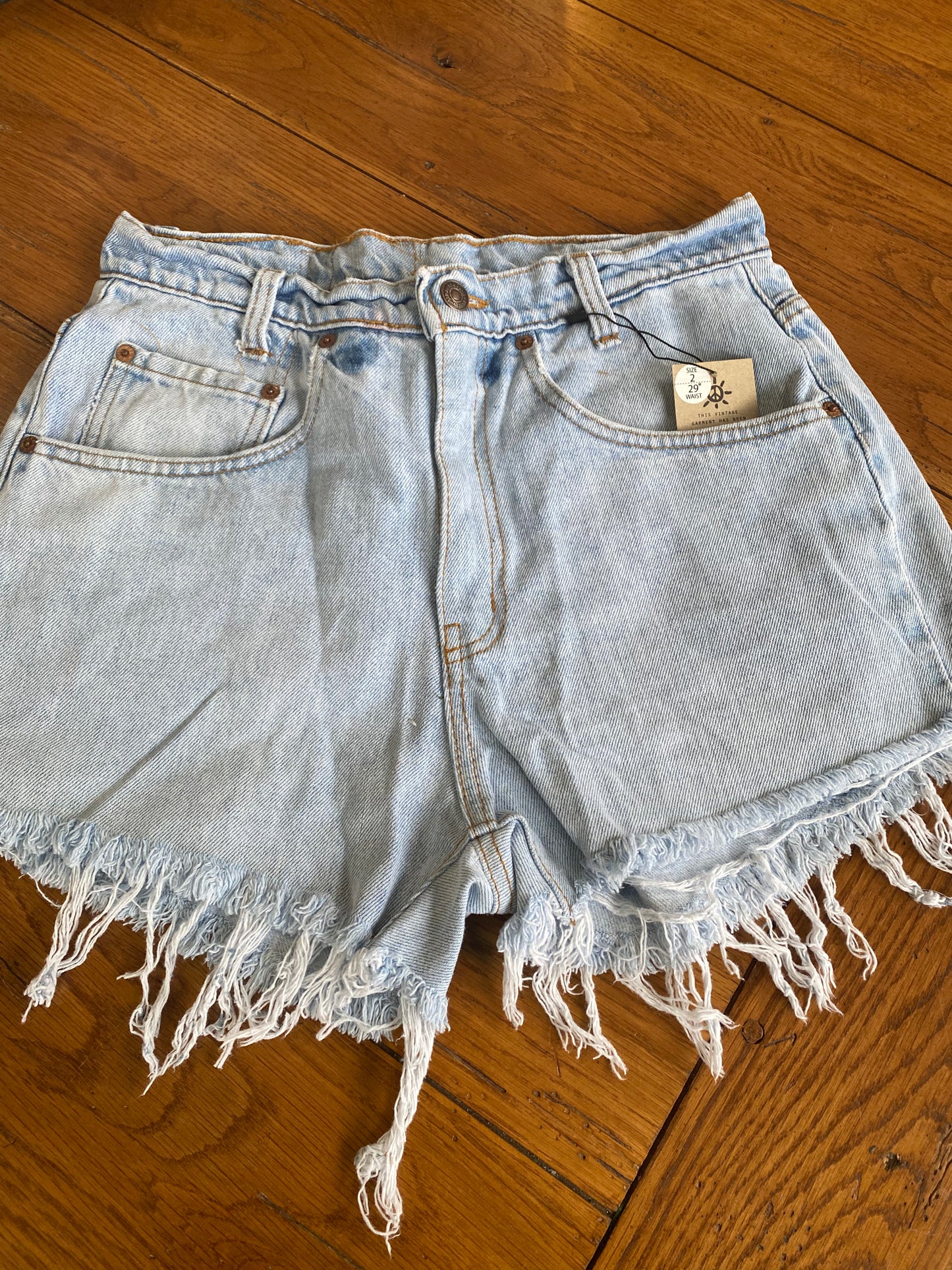 Vintage Levi’s Denim Shorts Sz 2 (C)